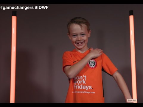 Camberley Town Youth Football Club U8 The Royals unveils new Kit Sponsor 'I don't work Fridays'