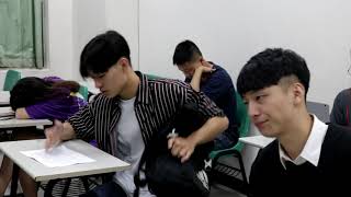 [閒聊] 以髒話遮羞的艾莉同學怎麼演？