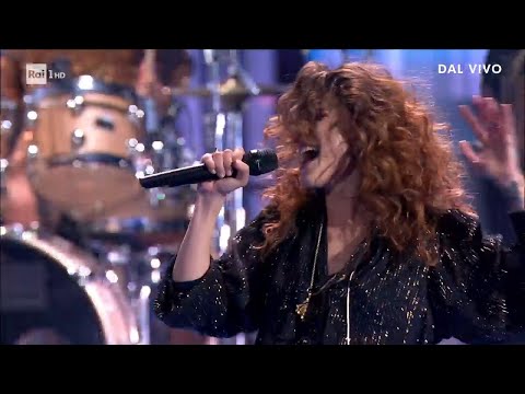 Cherry Bombs  cantano "Rumore" - The Band 29/04/2022