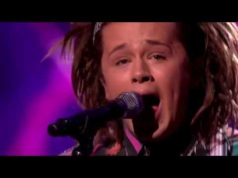 Luke Friend performing Run by Snow Patrol