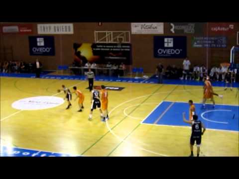 UFA Oviedo 80   Leyma Coruña 78