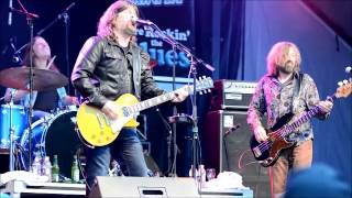 Paul DesLauriers Band   I Blame You