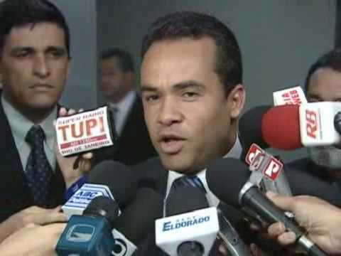 Globo Vídeos - VIDEO - Jornal Nacional - Edição de 18-12, 3 de 5