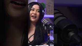 Download lagu Pamela safitri pake baju wonder women tapi belahan tetep mp3