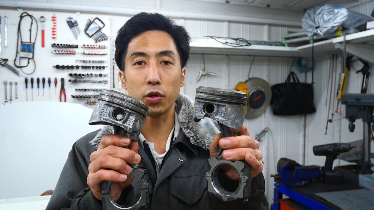 GT-Rの水没したエンジンの部品を洗浄して記念品としてコレクションにする