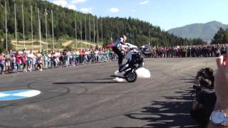 preview picture of video 'Bmw Motorrad Romania and Chris Pfeiffer - Zarnesti 2013-05-11'