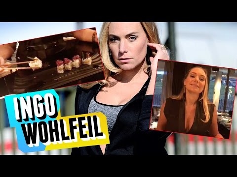 Iris Aschenbrenner aka Inka testet Sushi mit Rotkohl in Ischgl (Köln 50667)