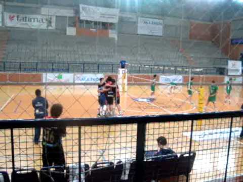 UCS VOLEI INFANTO MASC - china