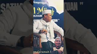 Download lagu CERAMAH LUCU UST. AKRI PATRIO ! Yang Membuat Kita Cepet Mati Adalah DUIT 🤣🤣 mp3