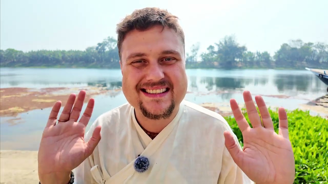 Alexander erklärt die Bewusstseins-Academy