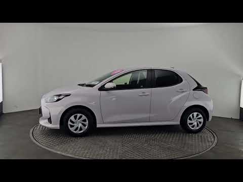 Toyota Yaris 1.0 Auto - Image 2