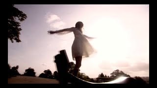 Blonde Redhead - Misery is a butterfly