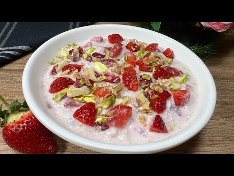 Strawberry Recipe | Strawberry Overnight Oats Recipe | Healthy Breakfast in 5 Minutes |