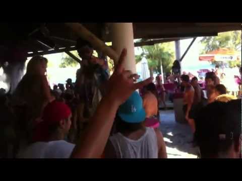 DJ SENOL UZMAN LIVE @ ALORA BEACH CLUB BODRUM / GÜMBET 7.7.2012 - part.5