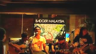 Download lagu Sorganina live at Badger Malaysia mp3