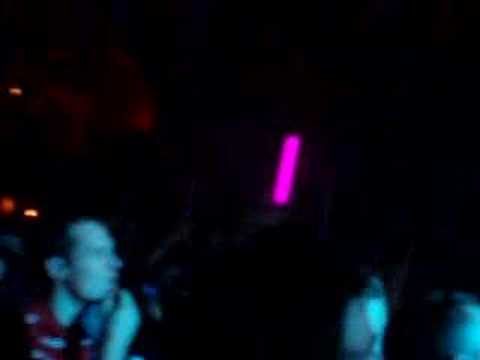 Menno de Jong - start @ FIRST STATE feat. Anita Kelsey -- Falling