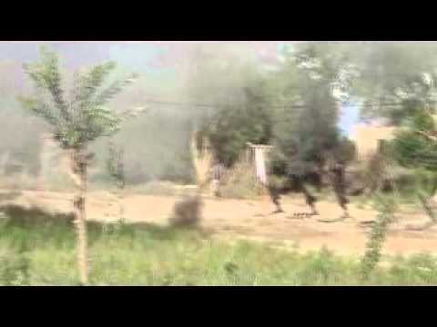 استهداف مطار دير الزور العسكري بصواريخ محلية الصنع من قبل لواء جعفر الطيار