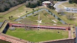 preview picture of video 'Helicopter flight over Savannah, GA'