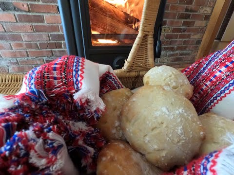 Quick and Simple Bread Recipe : Croatian "Lepinje"