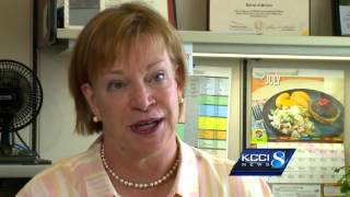 Experts say don't wash your prewashed salad