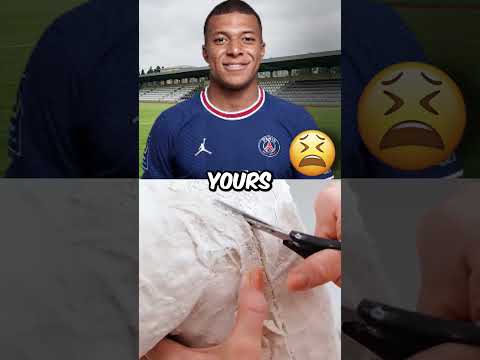 Ronaldo vs Messi With Their Fans😍🤳⚽️