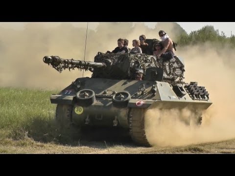 M10 Achilles tank destroyer & Allis Chalmers M4 High Speed Tractor