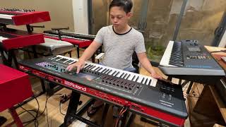 Roland Fantom 7 VS Yamaha MODX 7