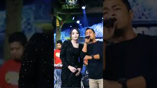 Download lagu CUKUP DADI CERITO DIFARINA INDRA FT FENDIK ADELLA mp3 Download lagu CUKUP DADI CERITO DIFARINA INDRA FT FENDIK ADELLA mp3