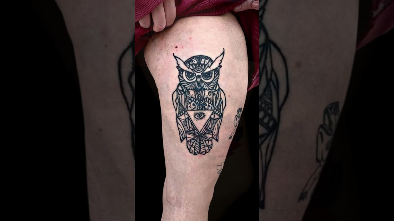 27 Amazing Thigh Tattoos