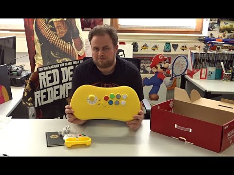 M! Games Unboxing - SNK Neo Geo Arcade Stick Pro Christmas Bundle