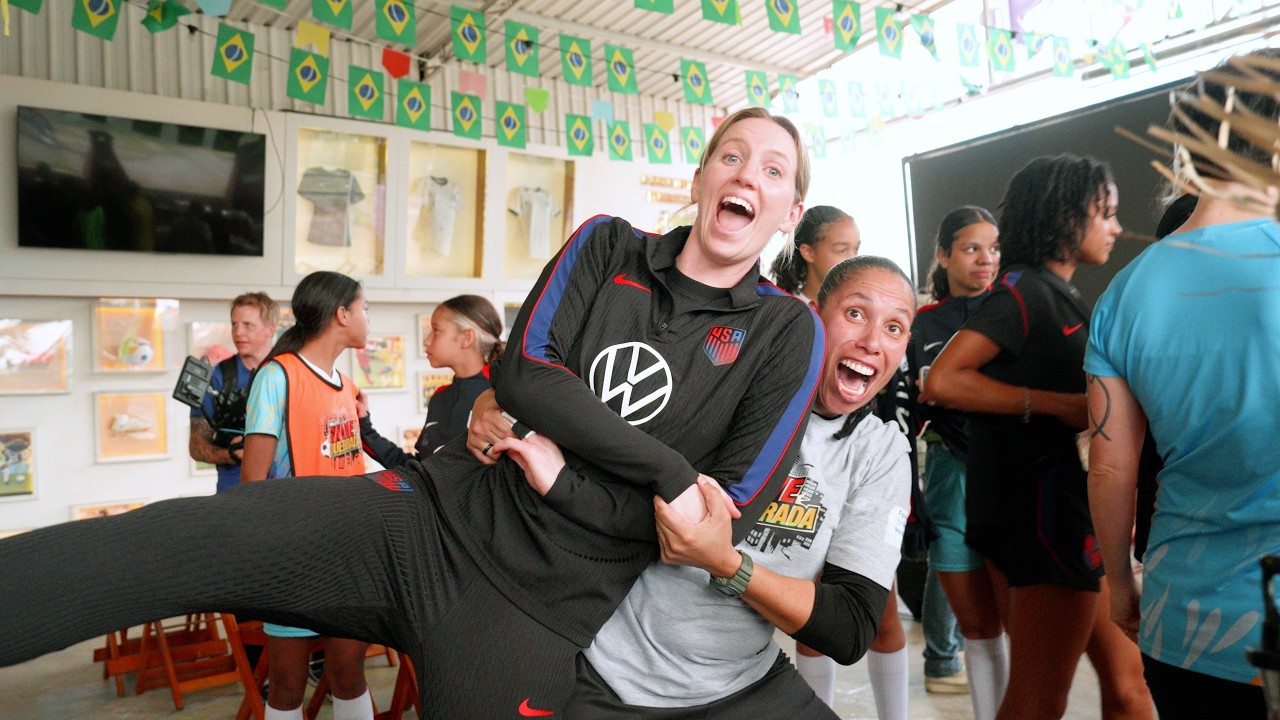 USWNT visits Nossa Arena in Brazil 🇧🇷