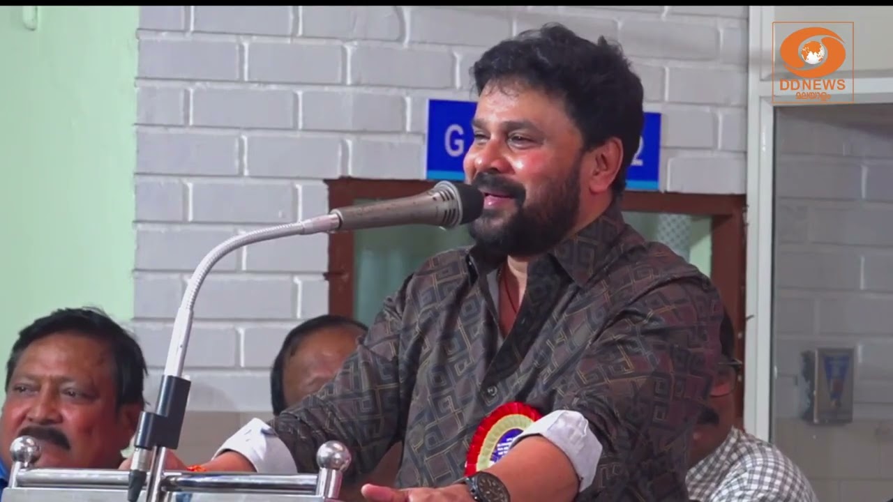 തന്നെ ഒറ്റപ്പെടുത്താനായി ചില പോലീസുകാർ ചേർന്ന്  ചി?