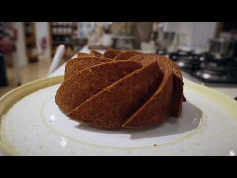 Lemon Bundt Cake with Williams Sonoma