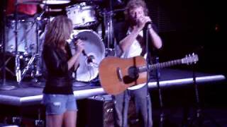 Dierks Bentley & Sarah Buxton