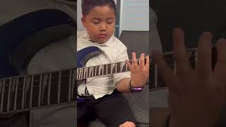 Download lagu Anak ajaib gitar berusia 7 tahun mp3