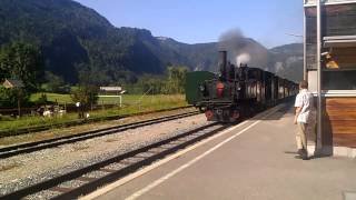 preview picture of video 'Wälderbähnle Dampflokomotive Steam train'