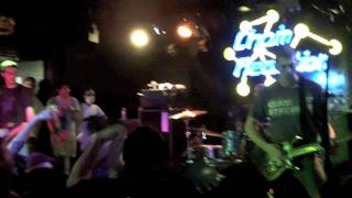 Kid Dynamite - Zuko's Back In Town - Heart A Tact - Pause - K05-0564