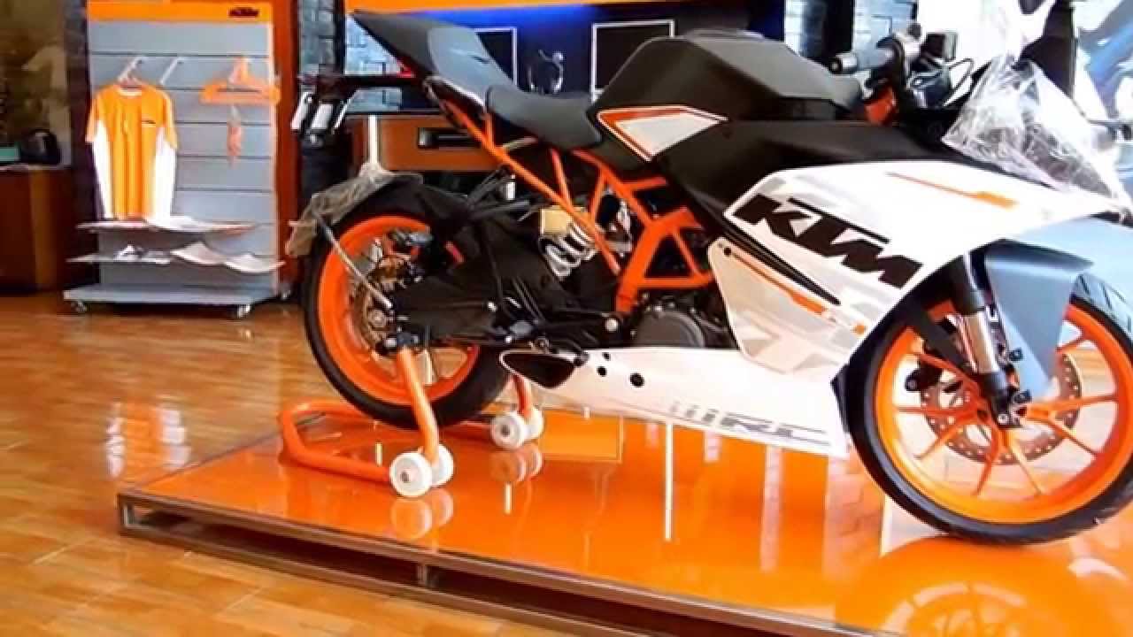 2015 KTM RC390 India LAUNCHED | Engine Sound, Startup & 360 View Walkaround