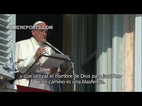 Francisco condenó los atentados de París