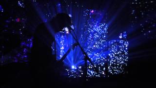 A Place to Bury Strangers - Dissolved (Live @ Middle East Downstairs)