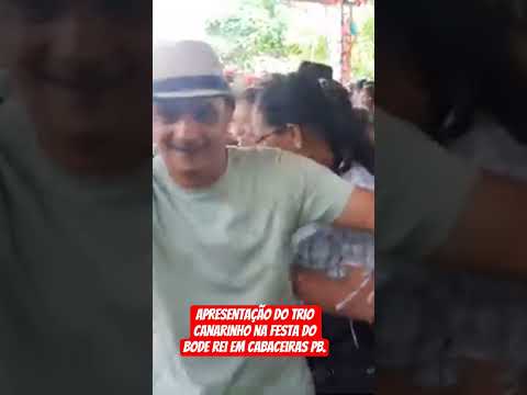 Apresentação do trio canarinho na festa do bode rei em cabaceiras pb..