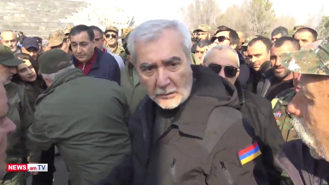 Մի հատ դուրս արի. Անդրանիկ Քոչարյանը գոռաց լրագրողի վրա