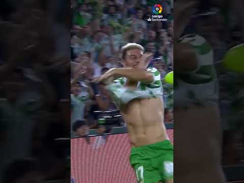 One of Joaquín's most unforgetable moments! ⚪ 🟢 #laligasantander #shorts #joaquín #realbetis