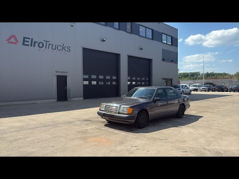 Mercedes-Benz E-Class video miniatur