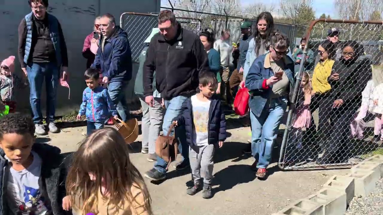 Fauntleroy Community Association 2026 egg hunt, older kids