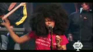 Erykah Badu - Soldier