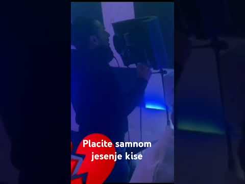 placite samnom jesenje kise #voiceeffects #cover #live #music  Dragi Asanovic