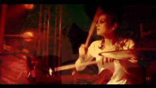 Boddah Diciro - Strange - Clipe Oficial