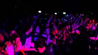 Lagwagon - Alien 8 (Live in Sydney) | Moshcam