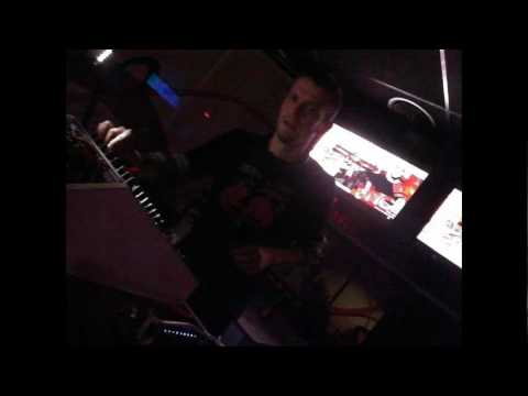 Bertech ( Selected Records, Globox ) @t THClub after 24/01/2010 #1